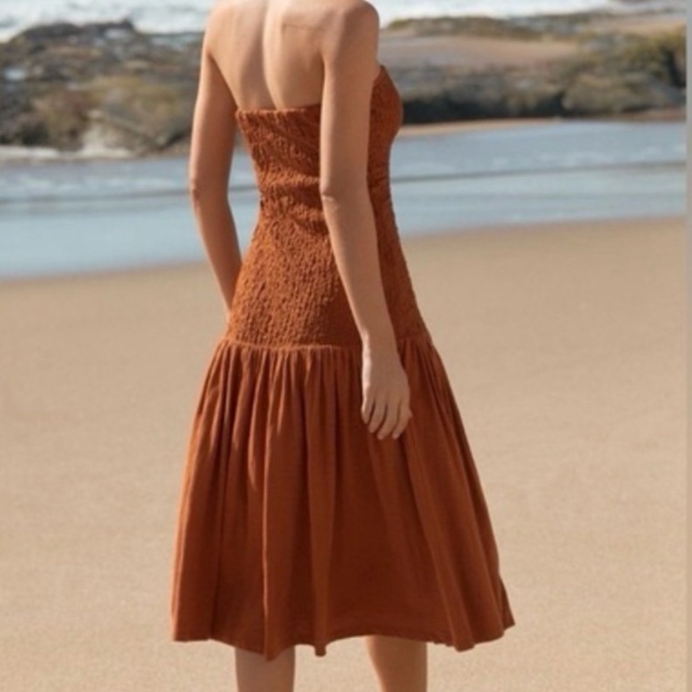 NWT Celandine by Anthropologie Strapless Popcorn Smocked Midi Dress Rust Brown - Picture 1 of 3